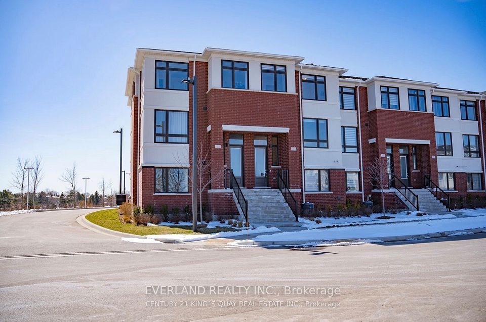 3 William Russell Lane, Richmond Hill, ON L4C 5S6
