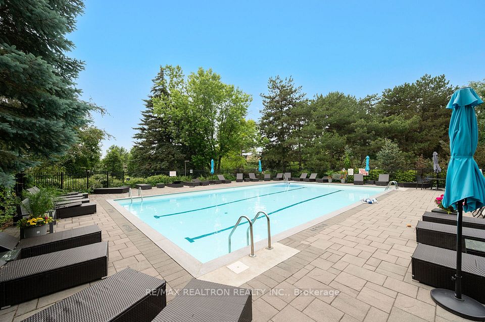 Condo Apartment at 70 Baif Boulevard 406, Richmond Hill, ON L4C 5L2, Richmond Hill