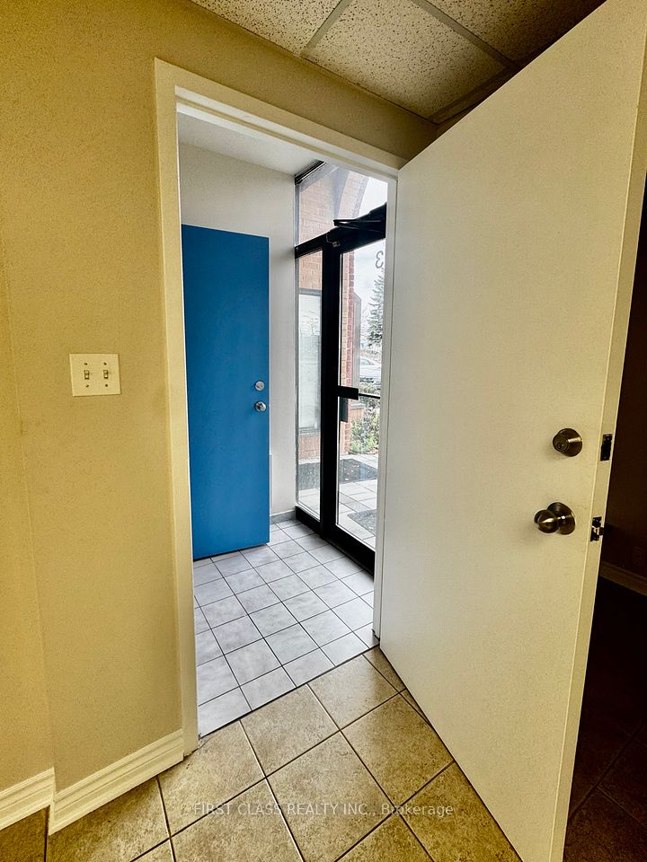 400 Creditstone Road W 3A, Vaughan, ON L4K 3Z3