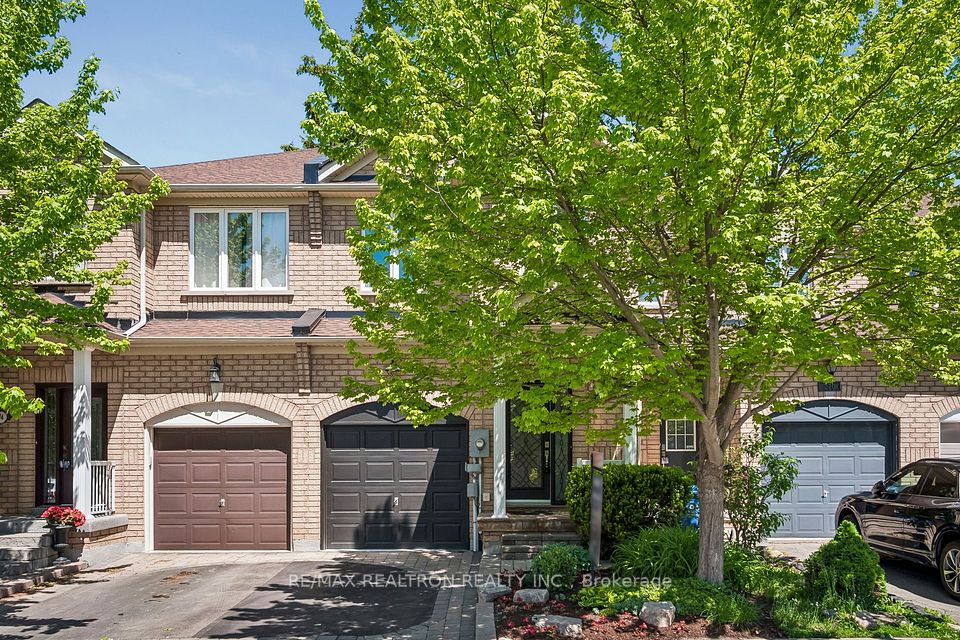Att/Row/Townhouse at 272 Tom Taylor Crescent, Newmarket, ON L3X 3E8, Newmarket