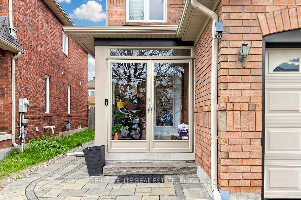 Semi-Detached  at 54 National Pine Drive, Vaughan, ON L6A 3L6, Vaughan