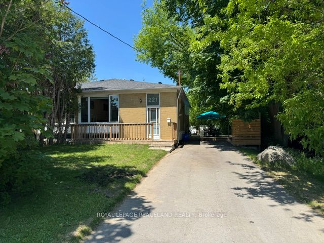 Semi-Detached  at 221 Browndale Crescent, Richmond Hill, ON L4C 3H9, Richmond Hill