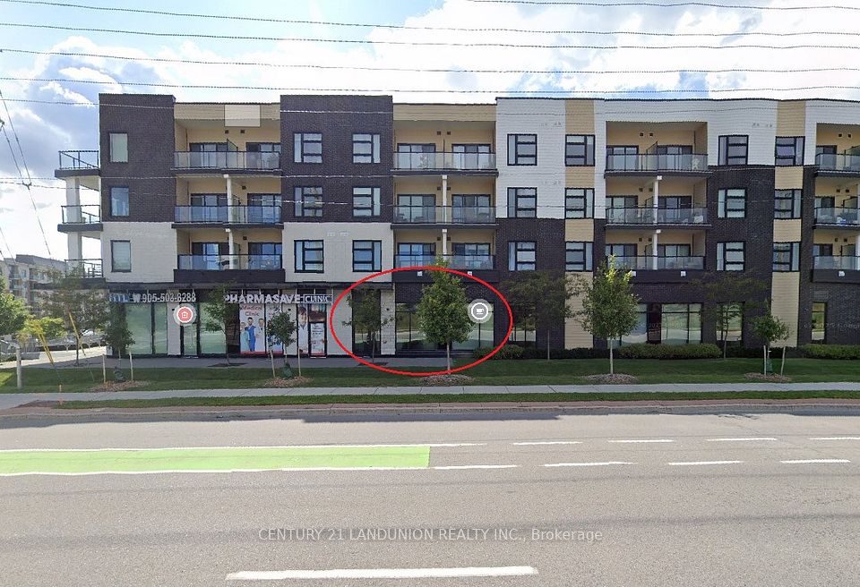 555 William Graham Drive 30, Aurora, ON L4G 7C4