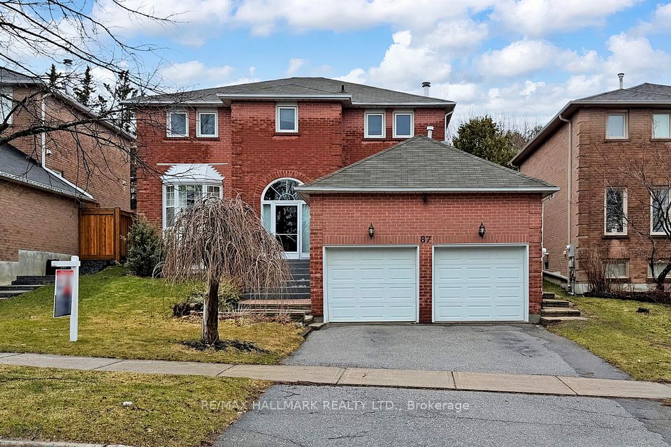 Detached at 87 Autumn Way, Aurora, ON L4G 4P7, Aurora