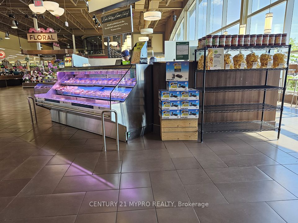 8585 27 Highway, Vaughan, ON L3R 6E1