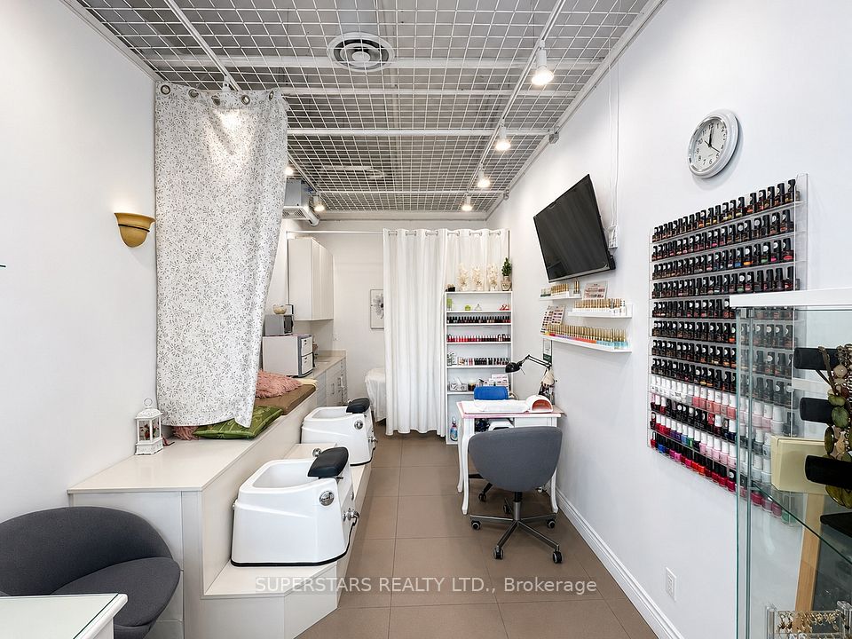 7181 Yonge Street 236, Markham, ON L3T 0C7