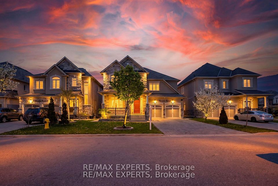 Detached at 74 Dunrobin Crescent, Vaughan, ON L4H 4A9, Vaughan