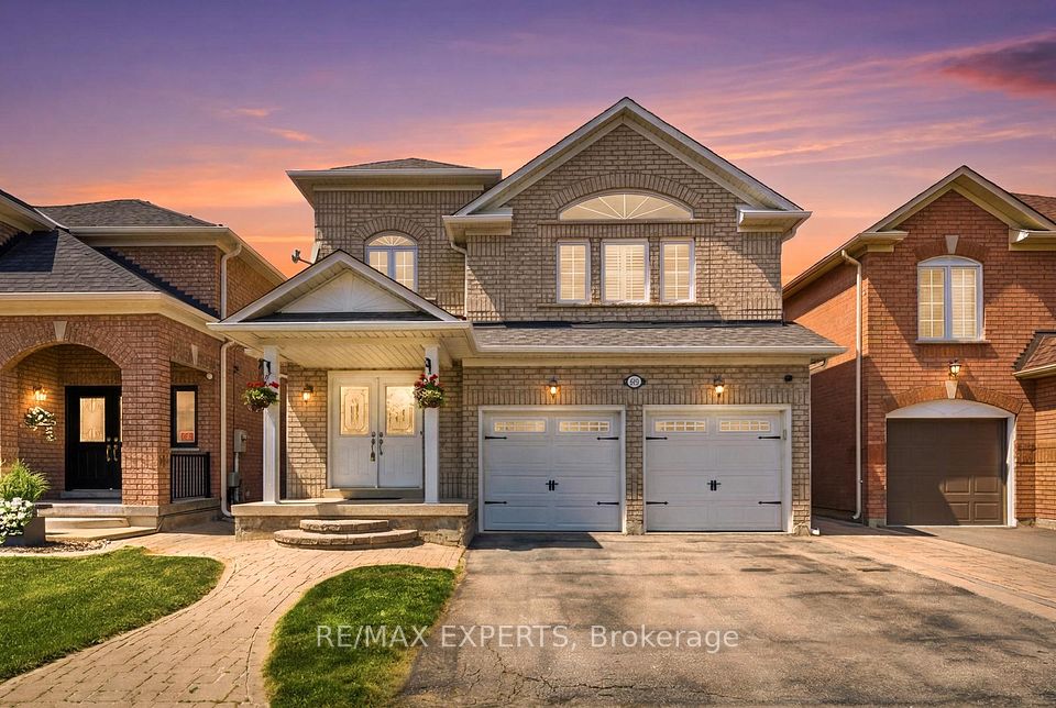 Detached at 204 Montebello Avenue, Vaughan, ON L4H 1L9, Vaughan