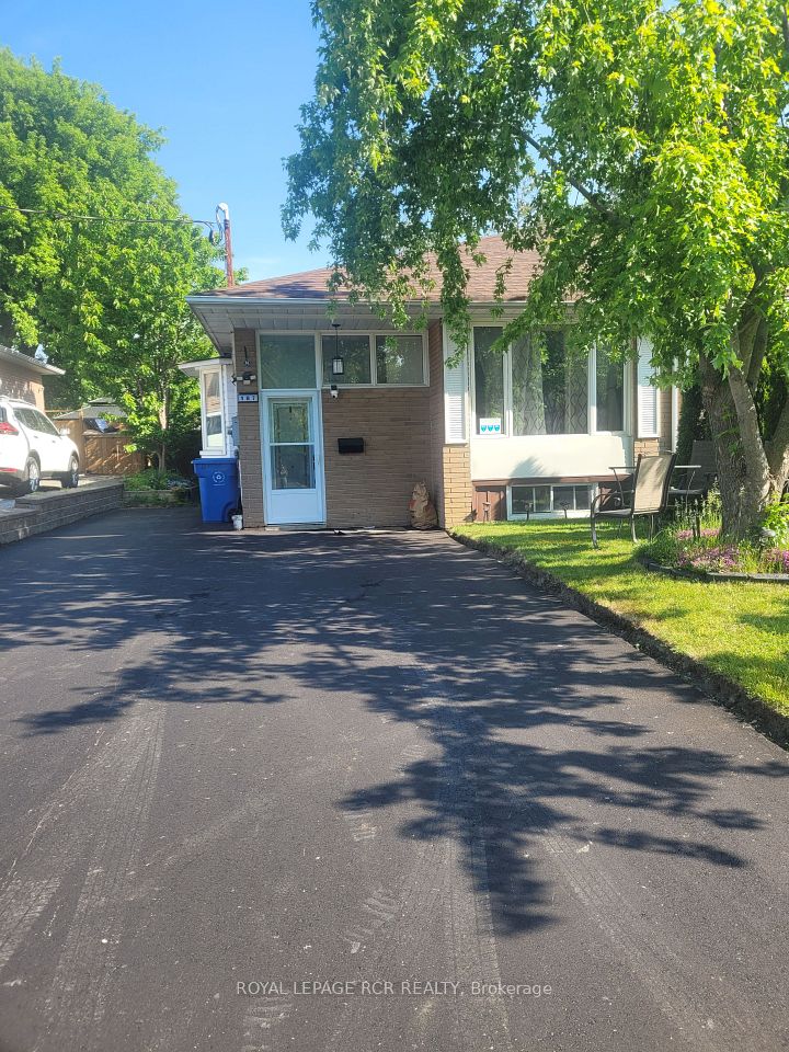 Semi-Detached  at 187 Septonne Avenue, Newmarket, ON L3Y 2W5, Newmarket