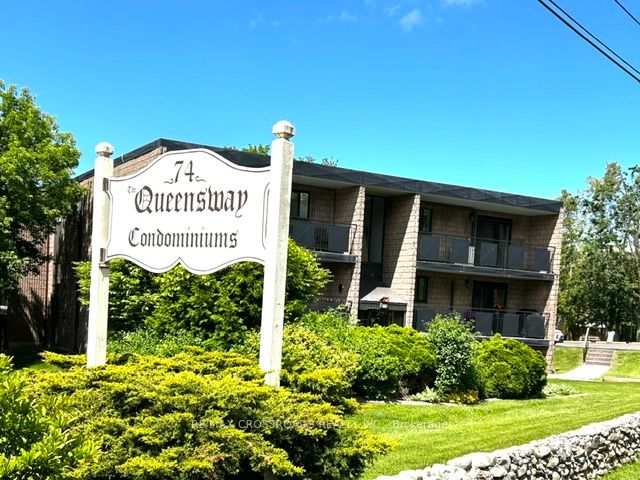 Condo Apartment at 74 The Queensway South Road 106, Georgina, ON L4P 1Z3, Georgina