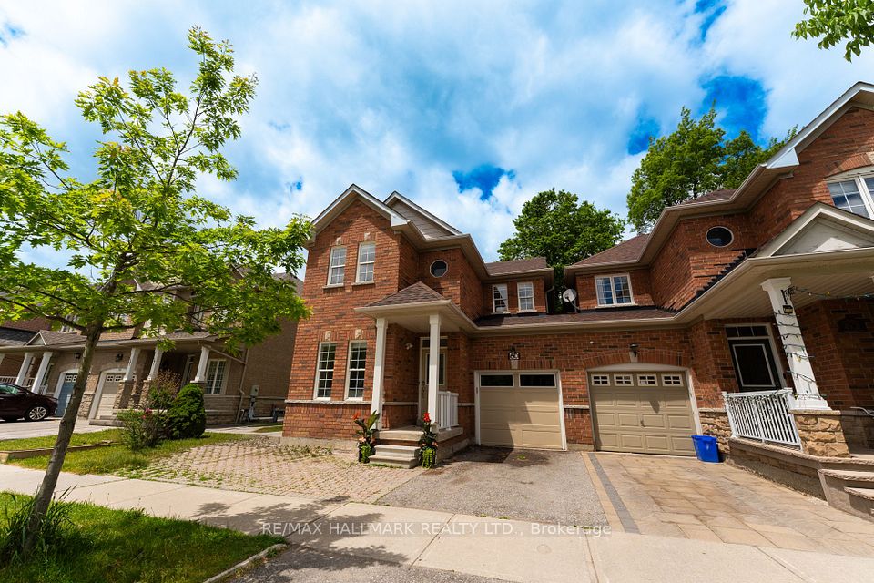 Semi-Detached  at 60 Dovetail Drive, Richmond Hill, ON L4E 5A9, Richmond Hill