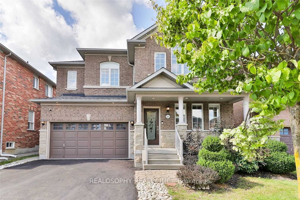 Detached at 284 Bilbrough Street, Aurora, ON L4G 7X5, Aurora