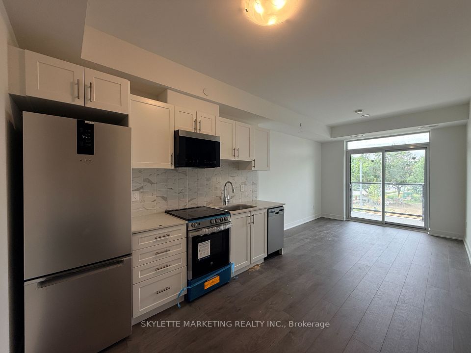Condo Apartment at 705 Davis Drive 204 A, Newmarket, ON L3Y 0J1, Newmarket