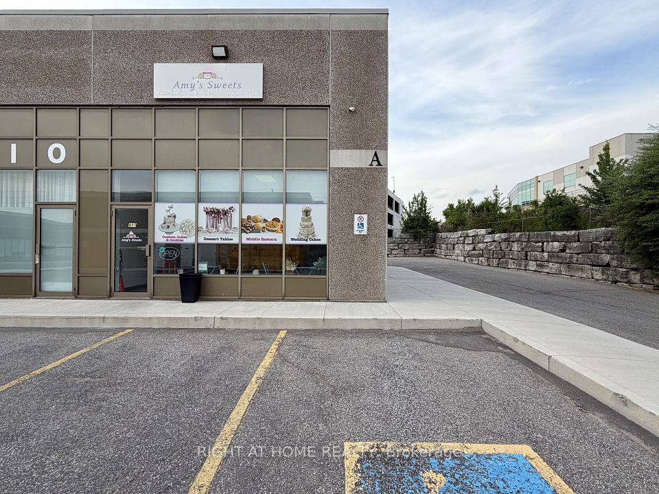 1550 16TH Avenue A17, Richmond Hill, ON L4B 3K9