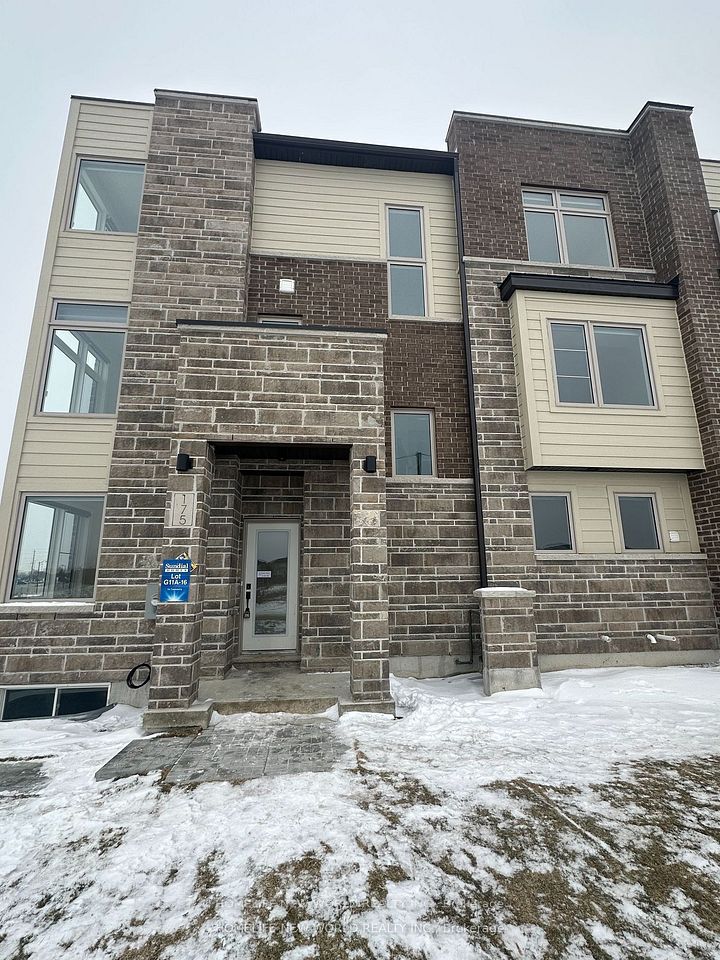 Att/Row/Townhouse at 175 Solstice Circle, Newmarket, ON L3X 0L8, Newmarket