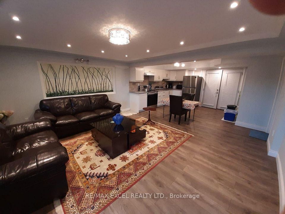 Detached at 276 Degraaf Crescent, Aurora, ON L4G 0X1, Aurora