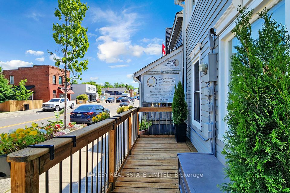 23 Queen Street, Innisfil, ON L0L 1L0