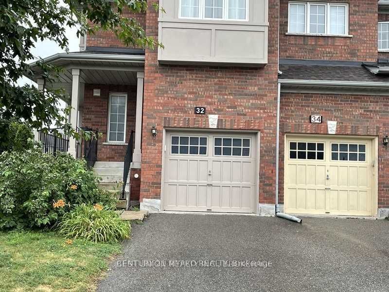 Att/Row/Townhouse at 32 Goode Street, Richmond Hill, ON L4S 2S2, Richmond Hill