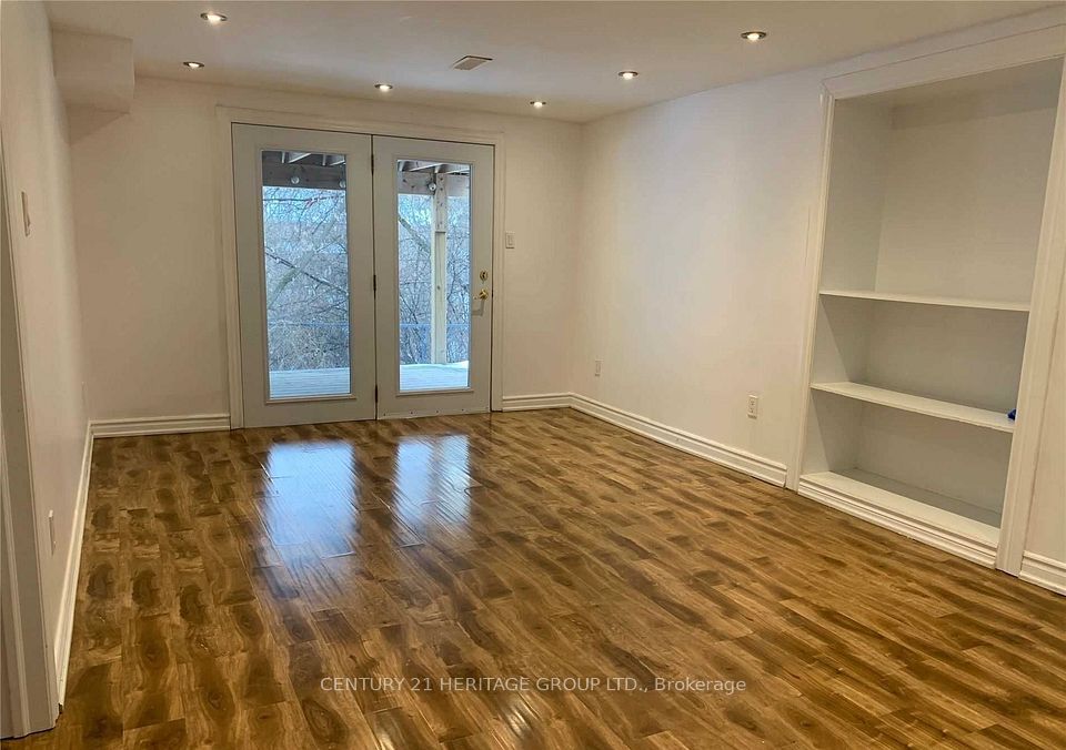 Detached at 27 Hammond Drive Basement, Aurora, ON L4G 2T8, Aurora
