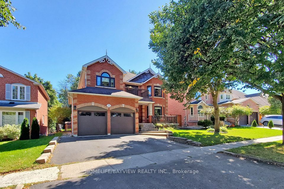 Detached at 72 Lensmith Drive Bsmnt, Aurora, ON L4G 6R9, Aurora