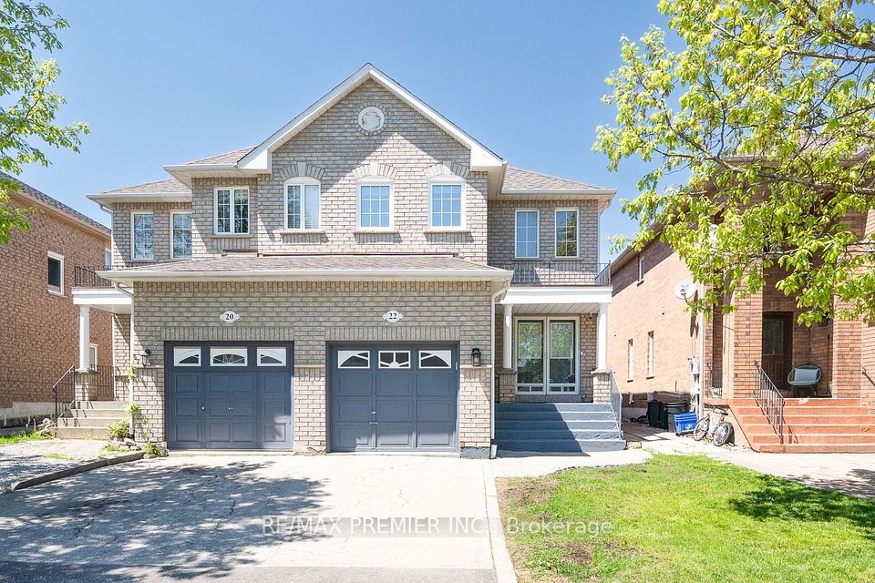 Semi-Detached  at 22 Laura Sabrina Drive, Vaughan, ON L4H 1M6, Vaughan
