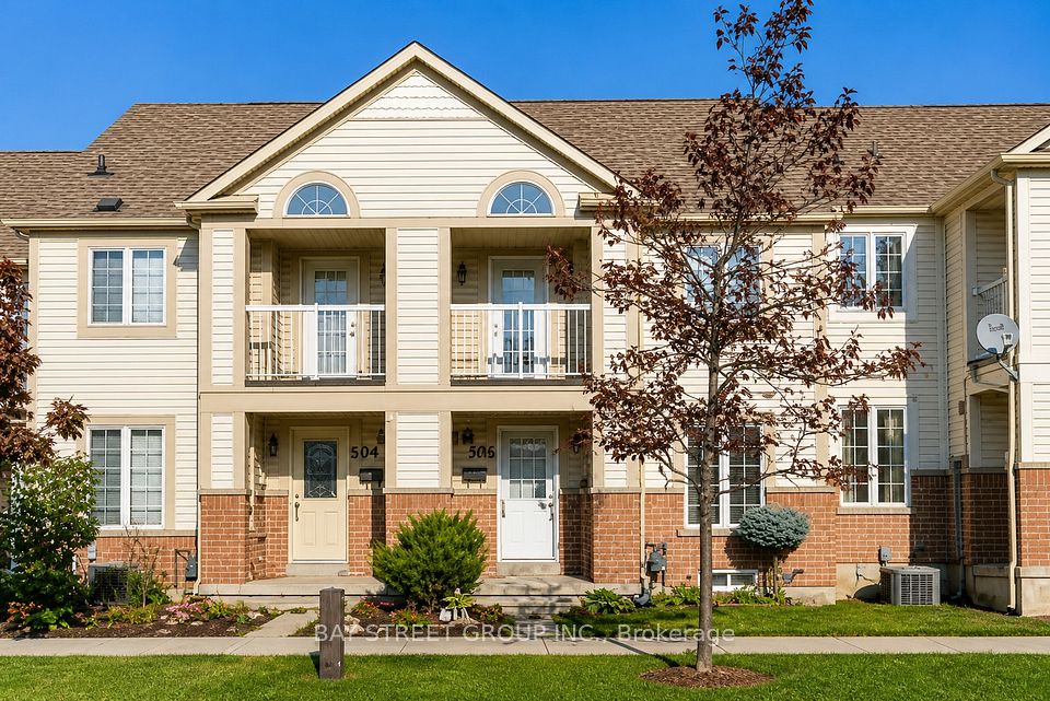 Att/Row/Townhouse at 506 Bur Oak Avenue, Markham, ON L6C 3A8, Markham