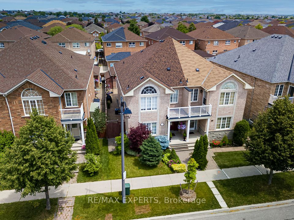 Semi-Detached  at 353 Napa Valley Avenue, Vaughan, ON L4H 1Y7, Vaughan
