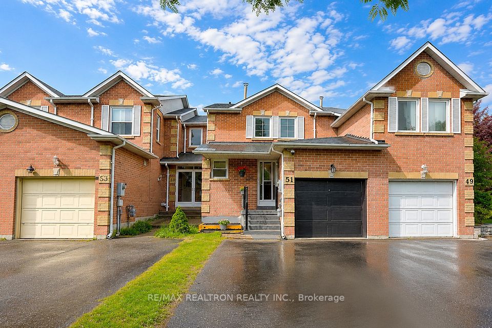 Att/Row/Townhouse at 51 Steepleview Crescent, Richmond Hill, ON L4C 9R3, Richmond Hill