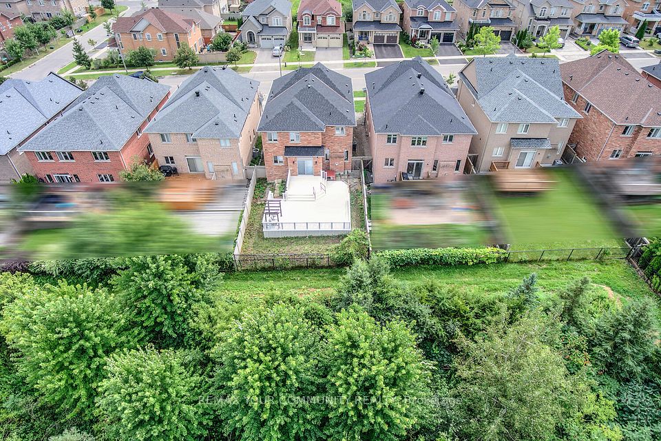Detached at 76 Ivy Glen Drive, Vaughan, ON L6A 0P2, Vaughan