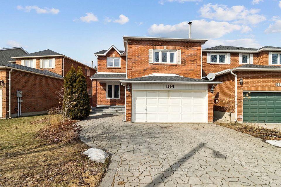 Detached at 249 CHARLTON Avenue, Vaughan, ON L4J 6H3, Vaughan