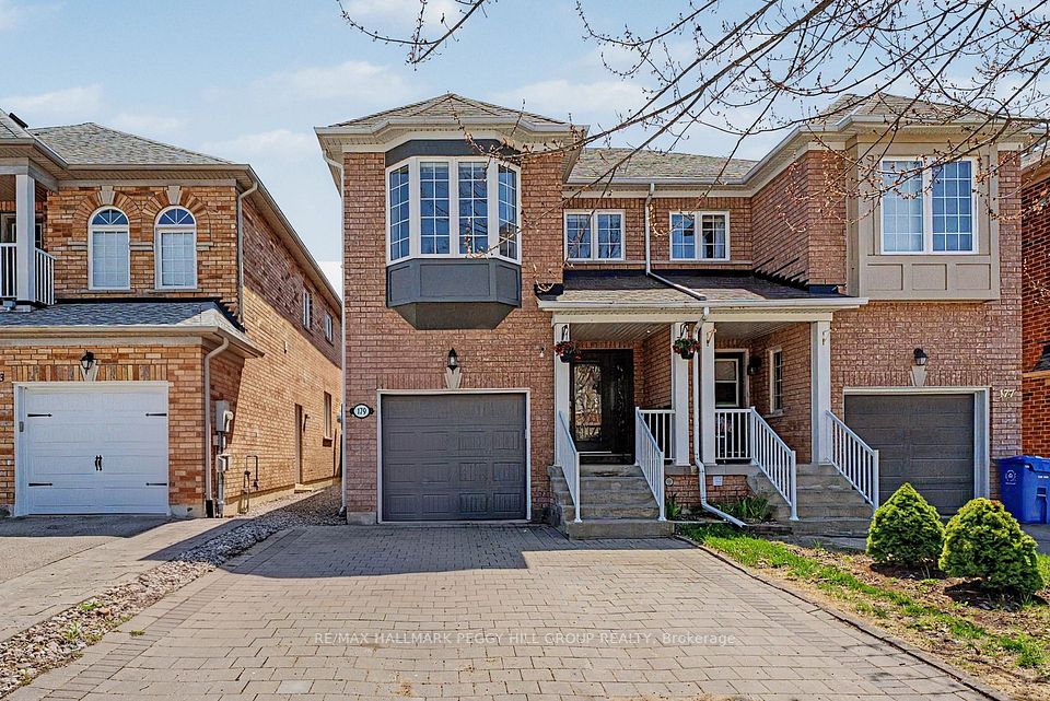 Semi-Detached  at 179 Warwick Crescent, Newmarket, ON L3X 2S3, Newmarket