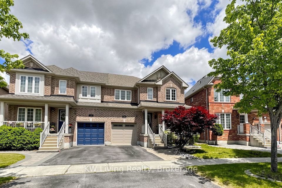 Semi-Detached  at 72 Stotts Crescent, Markham, ON L6E 1T2, Markham