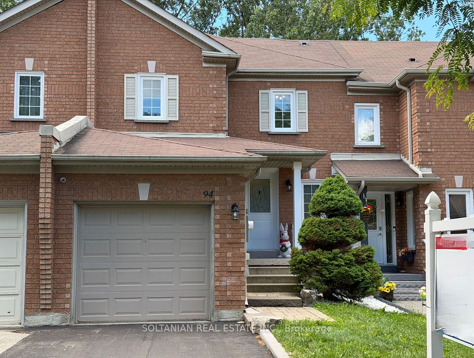 Att/Row/Townhouse at 94 October Lane, Aurora, ON L4G 6Z8, Aurora