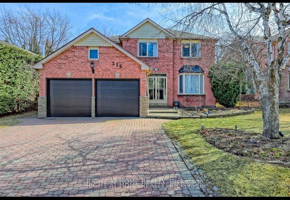 Detached at 236 Mccaffrey Road, Newmarket, ON L3X 1J3, Newmarket