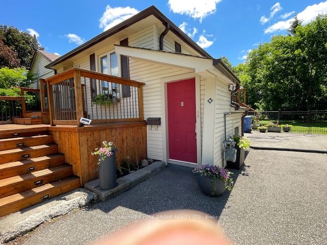 Detached at 534 Wellington Street Bsmnt, Newmarket, ON L3Y 2C6, Newmarket