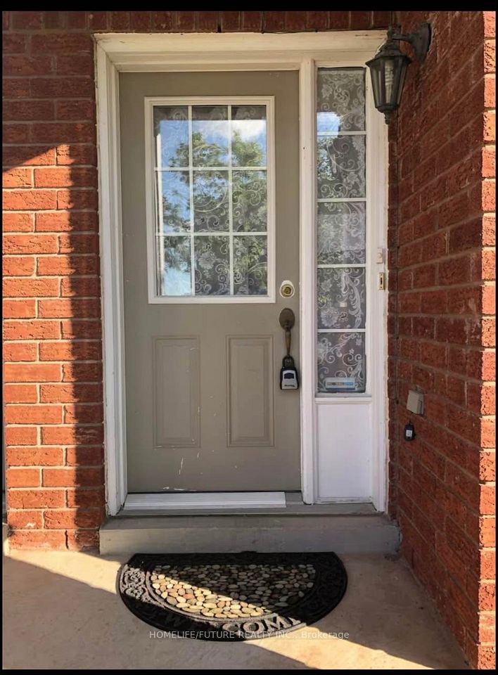 Att/Row/Townhouse at 311 Caboto Trail Main, Markham, ON L3R 1L2, Markham