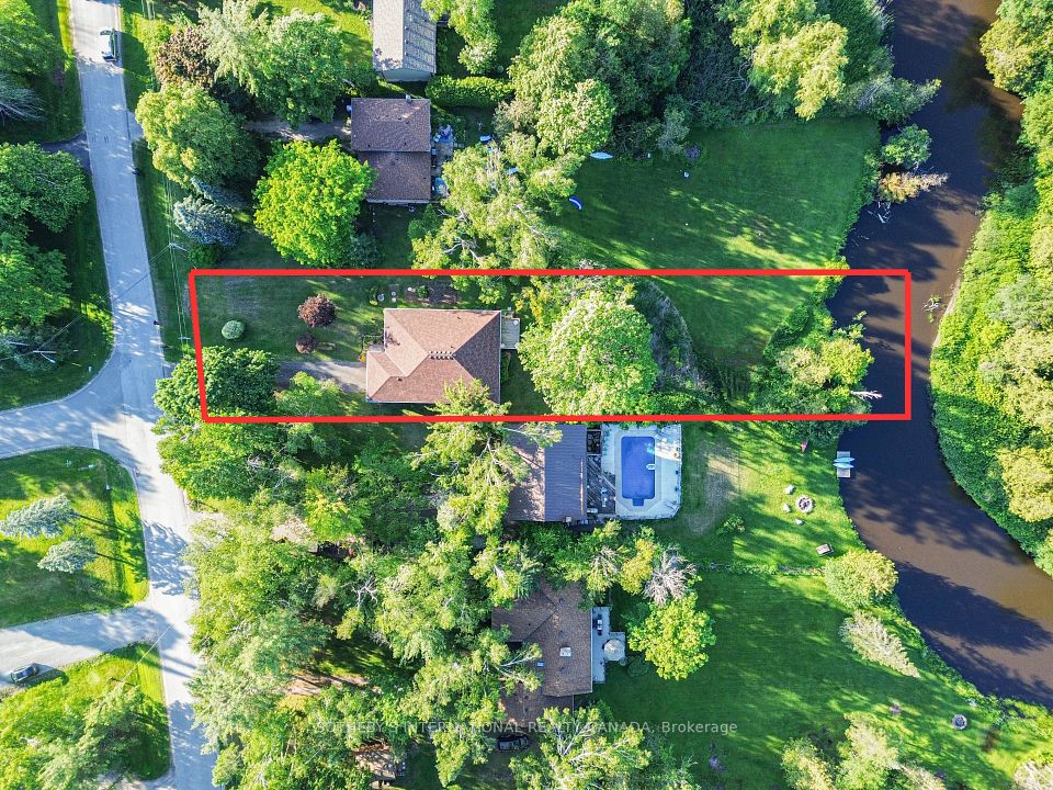 Detached at 63 Pinecrest Road, Georgina, ON L0E 1N0, Georgina