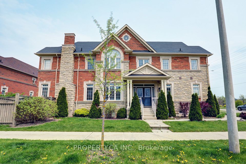 Att/Row/Townhouse at 41 Spruce Pine Crescent, Vaughan, ON L6A 4T3, Vaughan