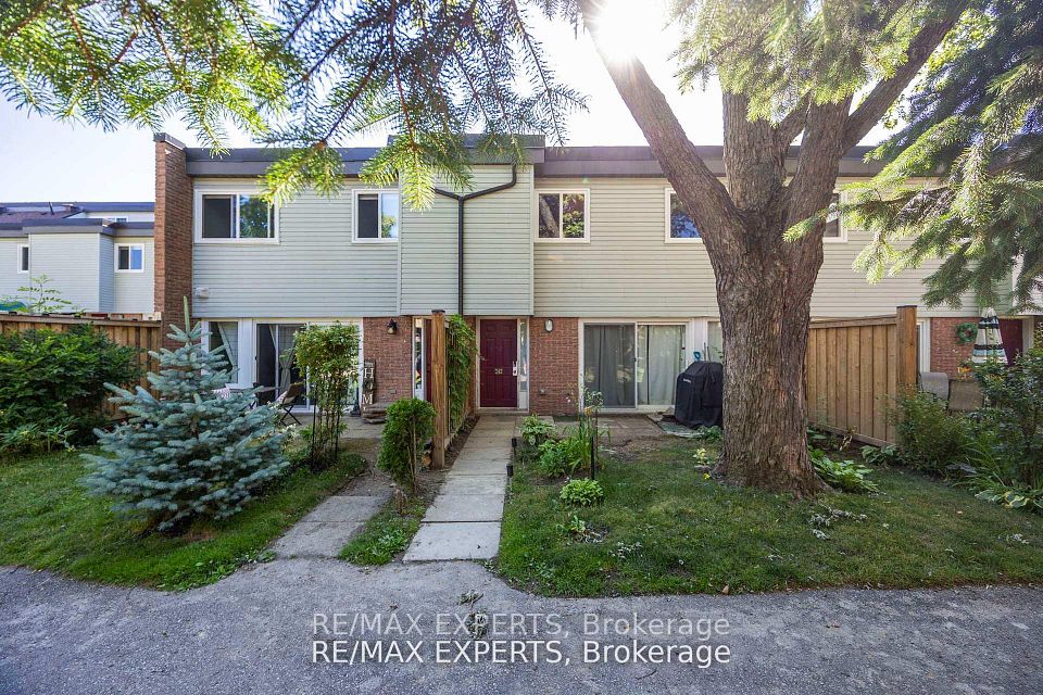 Condo Townhouse at 242 Milestone Crescent, Aurora, ON L4G 3M2, Aurora