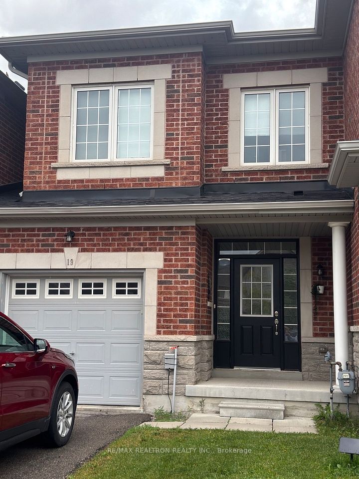 Att/Row/Townhouse at 19 Napanee Street, Richmond Hill, ON L4E 0X3, Richmond Hill