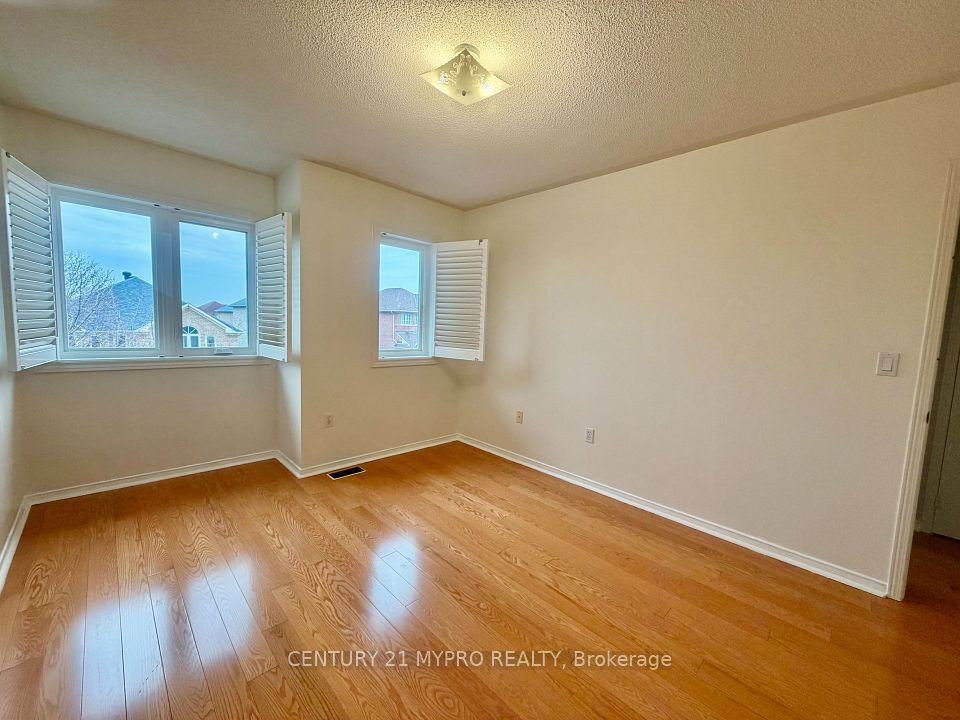 Detached at 116 Orchard Hill (2nd Floor) Boulevard, Markham, ON L6C 2M4, Markham