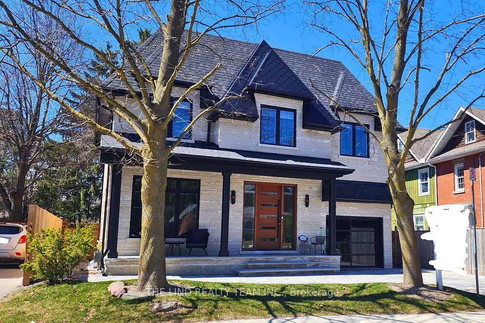 Detached at 140 Temperance Street, Aurora, ON L4G 2R4, Aurora