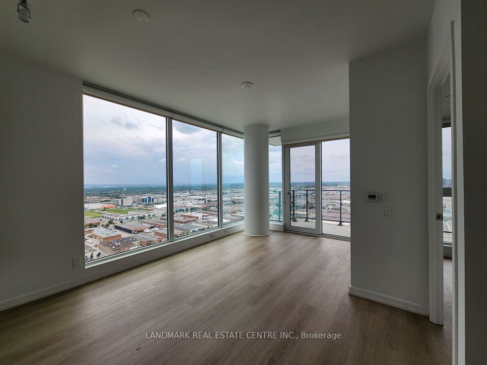 Condo Apartment at 1000 Portage Parkway 3011, Vaughan, ON L4K 0L1, Vaughan