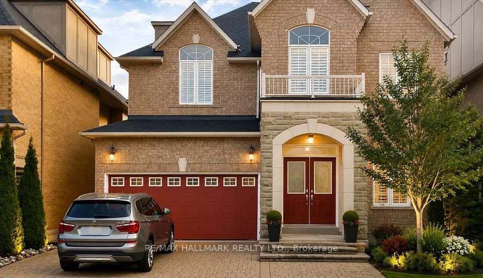Detached at 31 Seabreeze Avenue Lower A, Vaughan, ON L4J 8R6, Vaughan