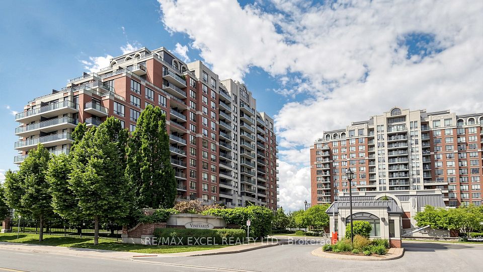Condo Apartment at 310 Red Maple Road 318, Richmond Hill, ON L4C 0T7, Richmond Hill
