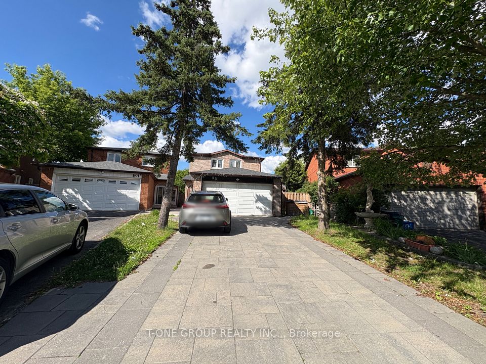 Detached at 95 Dunbar Crescent, Markham, ON L3R 6W4, Markham