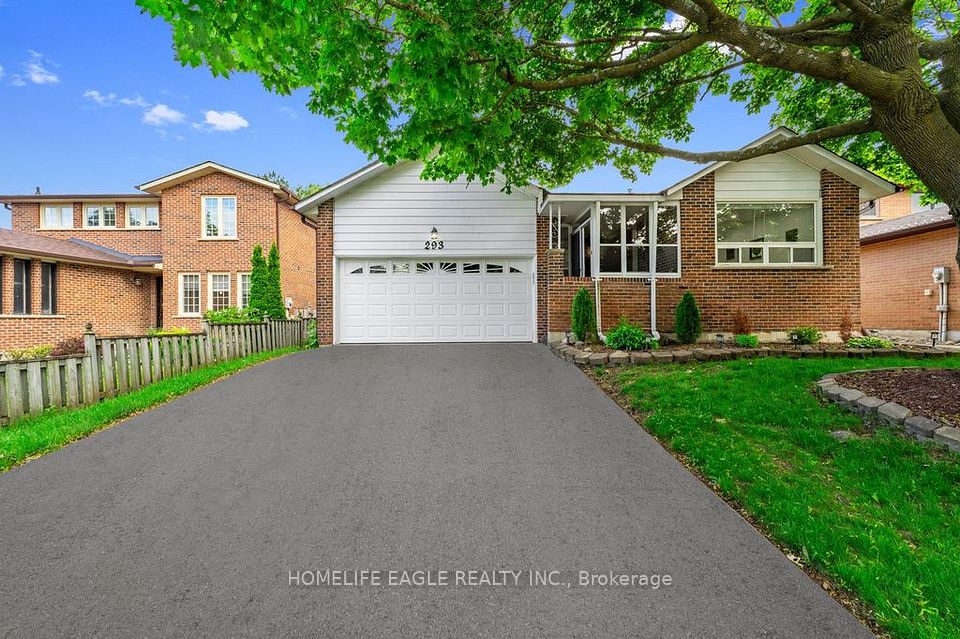 Detached at 293 Plymouth Trail, Newmarket, ON L3Y 6G6, Newmarket
