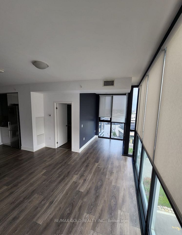 Condo Apartment at 2916 Highway 7 N/A 702, Vaughan, ON L4K 0K6, Vaughan