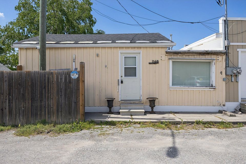 Att/Row/Townhouse at 116B High Street, Georgina, ON L0E 1R0, Georgina