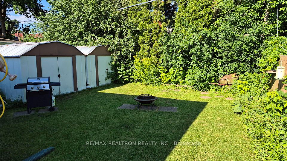 Semi-Detached  at 380 Browndale Crescent, Richmond Hill, ON L4C 3J4, Richmond Hill